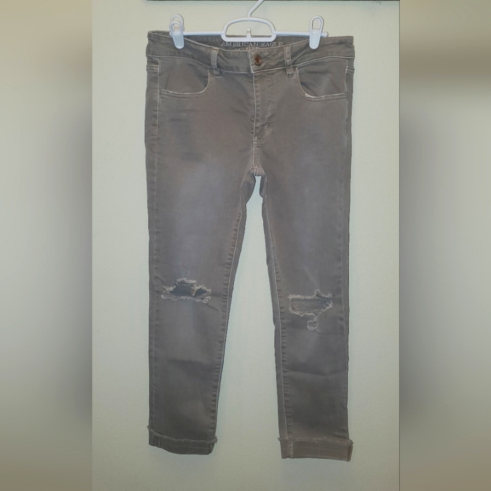 American Eagle cropped jeggings, size 8